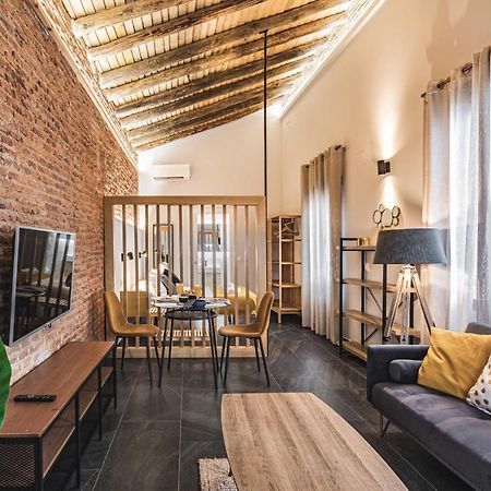 Apartamentos Caceres Central Suites Екстериор снимка