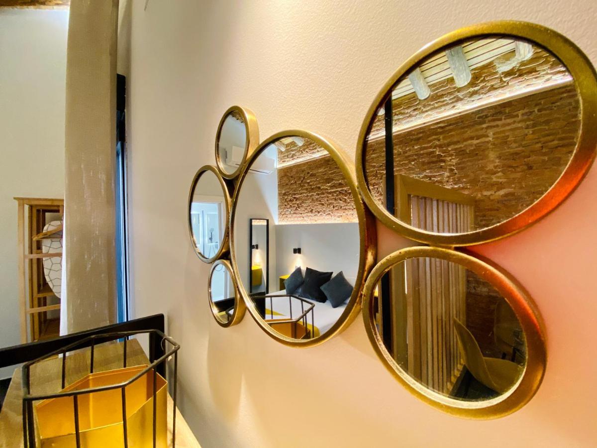 Apartamentos Caceres Central Suites Екстериор снимка